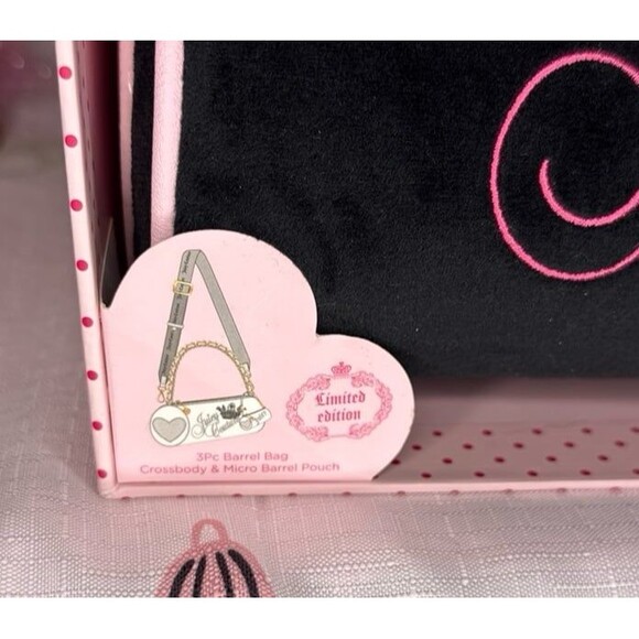 Juicy Couture Heritage Barrel Bag Set - Black - Picture 5 of 6